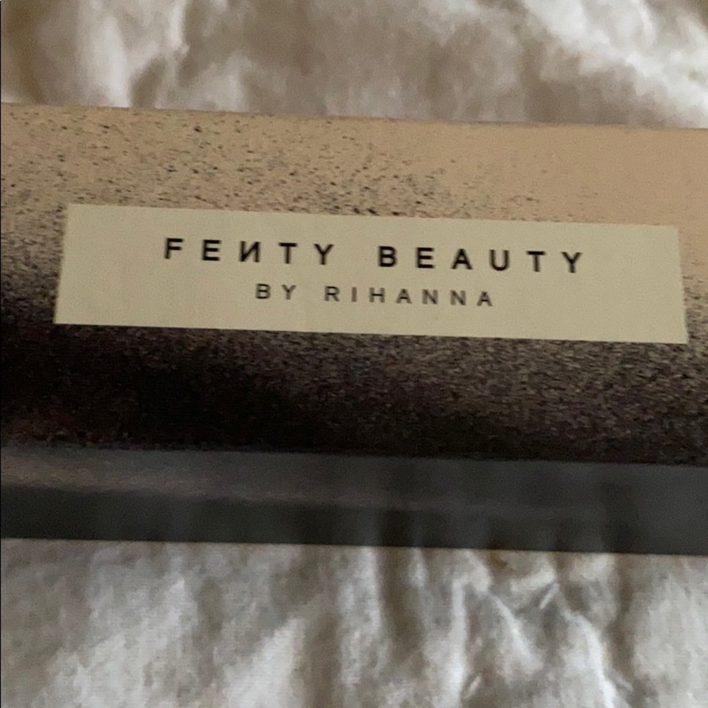 FENTY BEAUTY By RIHANNA PRIMER NIB